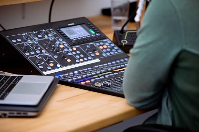 Audio Tech and Live Sound Engineering